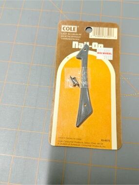Nail-On Cast Aluminum Hook in Silver